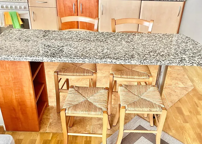 דירה Casa Lur Wifi Y Parking Privado Incluido גיחון